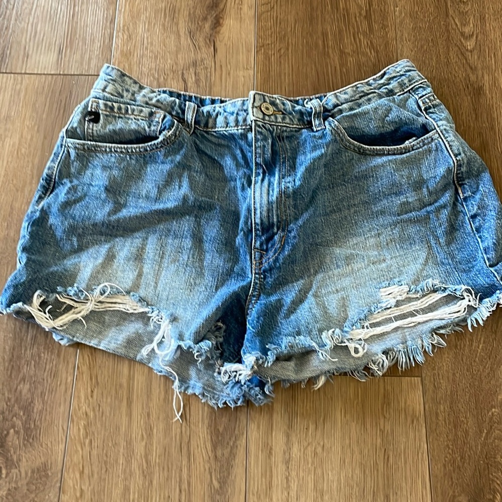 Kancan Cutoff Jean Shorts